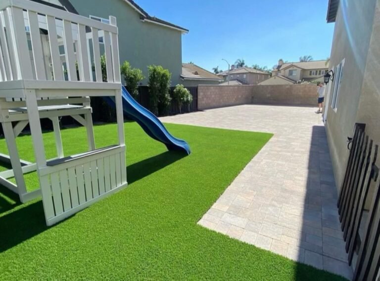 artificial-turf-101524-2